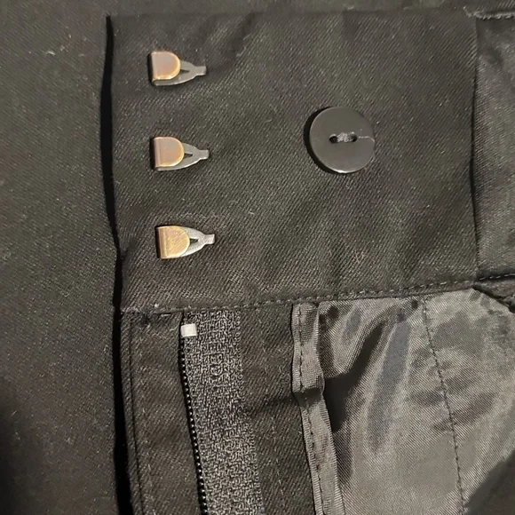 *ISO* Express Mid-Rise Ankle Pants. - Picture 4 of 5